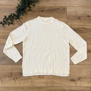 H&M Basics women’s white sweater size medium